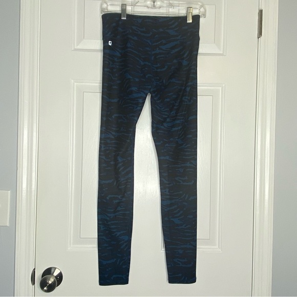 FABLETICS Blue Zebra Camo Leggings size M Medium - Picture 4 of 8